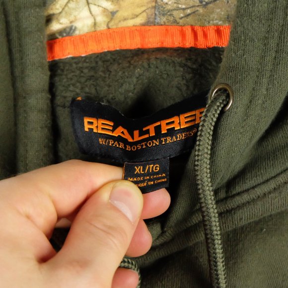 ✨2/$25✨ Realtree Olive Green Hoodie - Picture 7 of 8